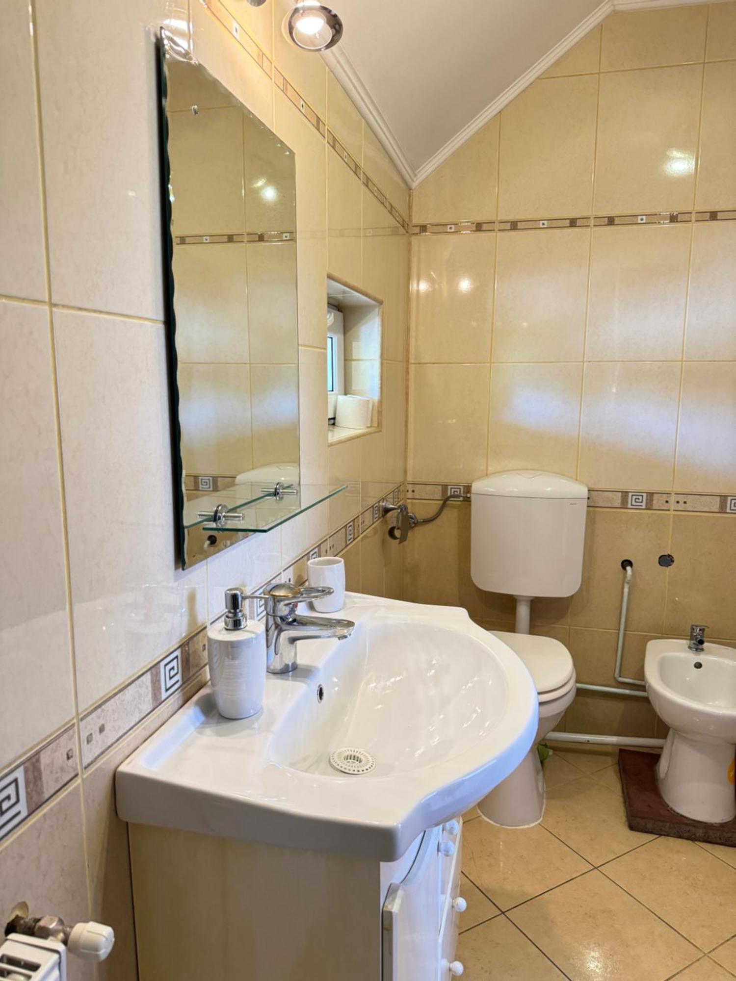 Flh - Mira Apartments Sibiu Esterno foto